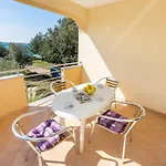 Apartman Apartments By The Sea Vrsi - Mulo, Zadar - 5951