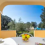 Apartman Apartments By The Sea Vrsi - Mulo, Zadar - 5951
