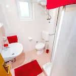 Apartments By The Sea Vrsi - Mulo, Zadar - 5951 Apartman Vrsi