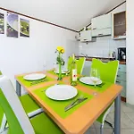Appartement By The Sea - Mulo, Zadar - 5951 Vrsi